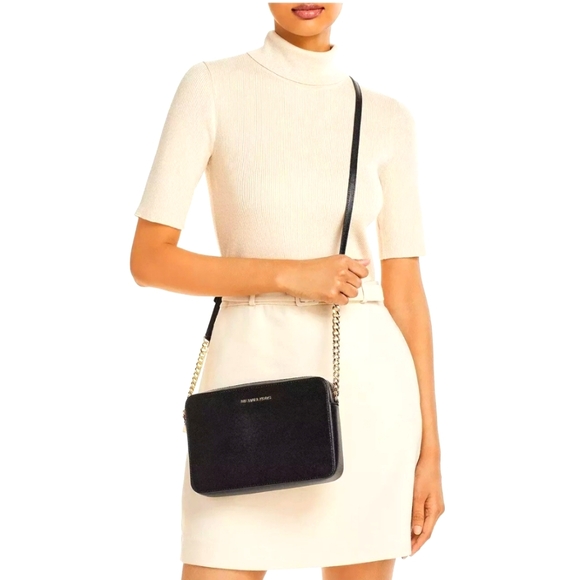 Michael Kors Jet Set Large East West Crossbody Black/Gold Saffiano Handbag Nwt - Picture 1 of 9